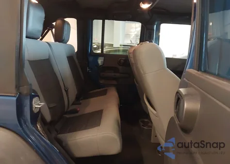 2010 Jeep Wrangler Unlimited Rubicon z USA, uszkodzony, nr VIN 1J4BA6H19AL128625